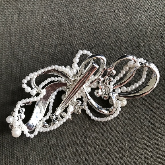 Pearl & Crystal Bridal Hair clip